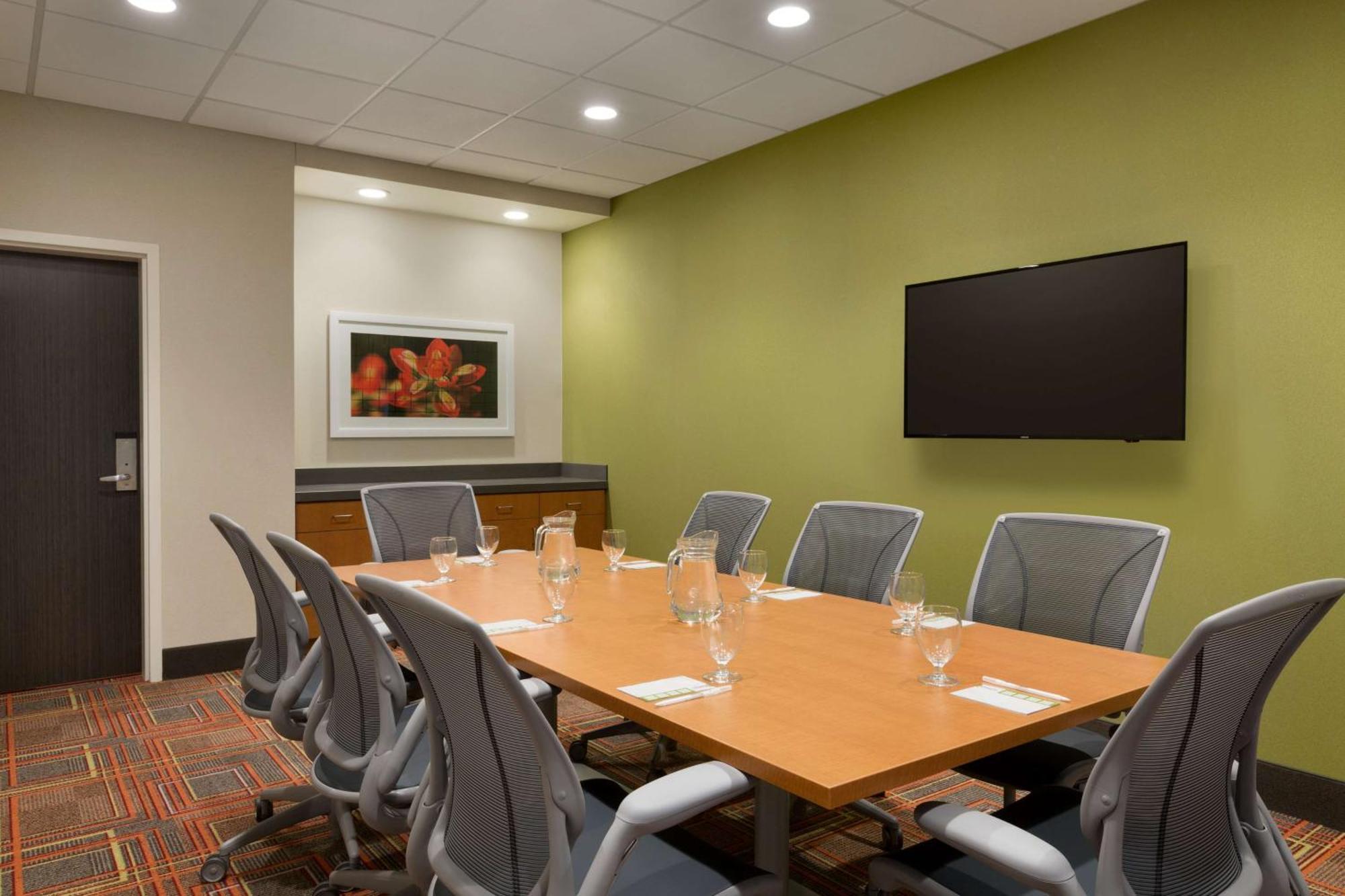 Home2 Suites By Hilton Glendale Westgate Extérieur photo