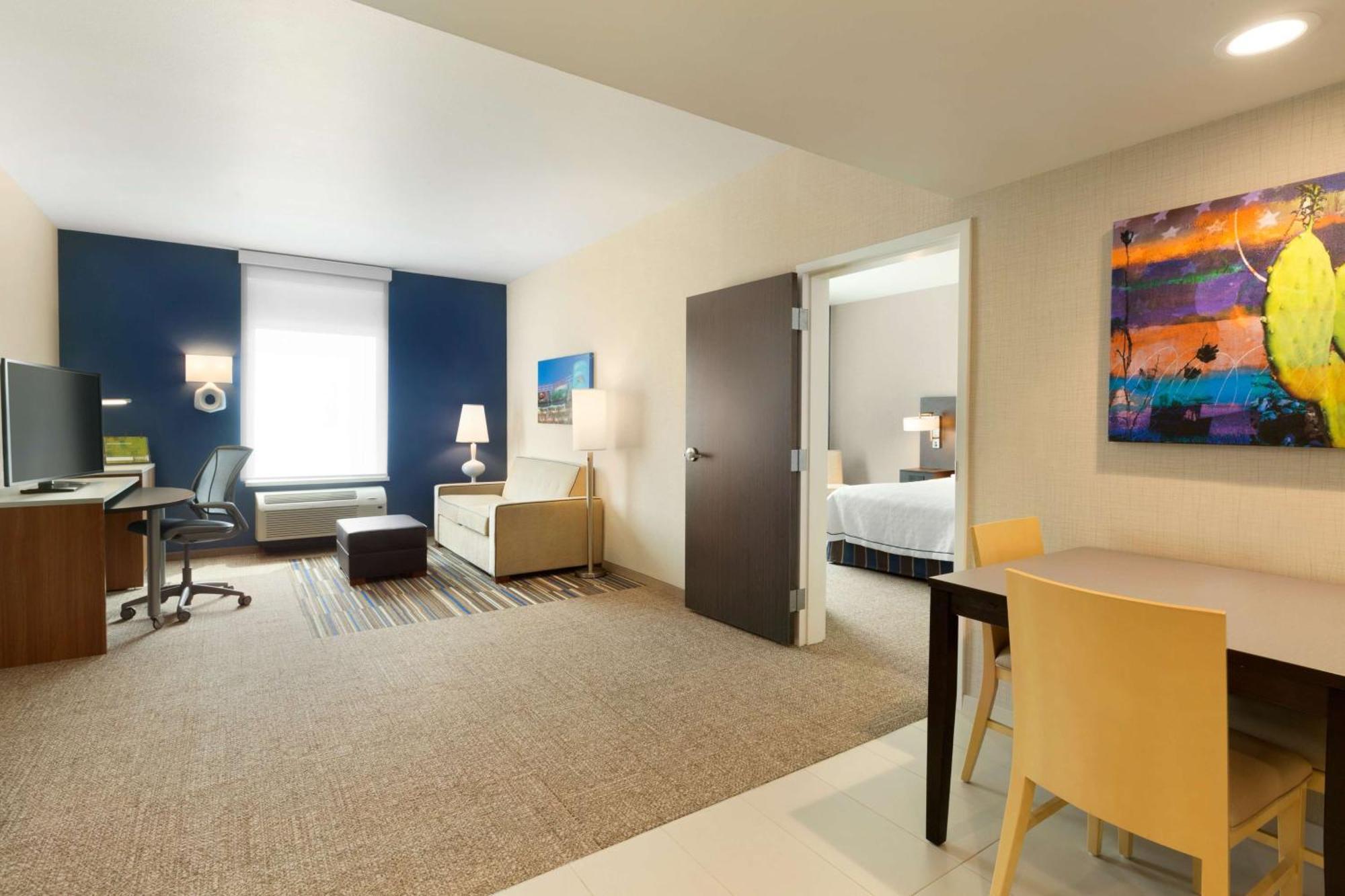 Home2 Suites By Hilton Glendale Westgate Extérieur photo