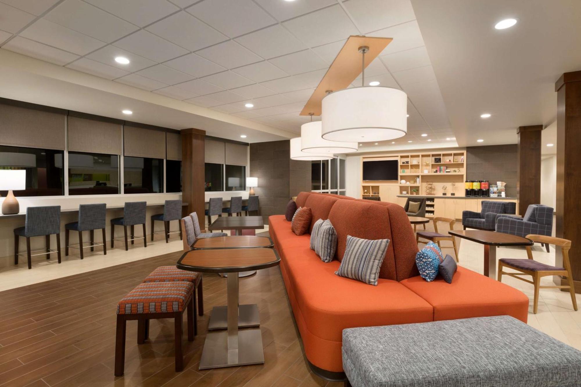 Home2 Suites By Hilton Glendale Westgate Extérieur photo