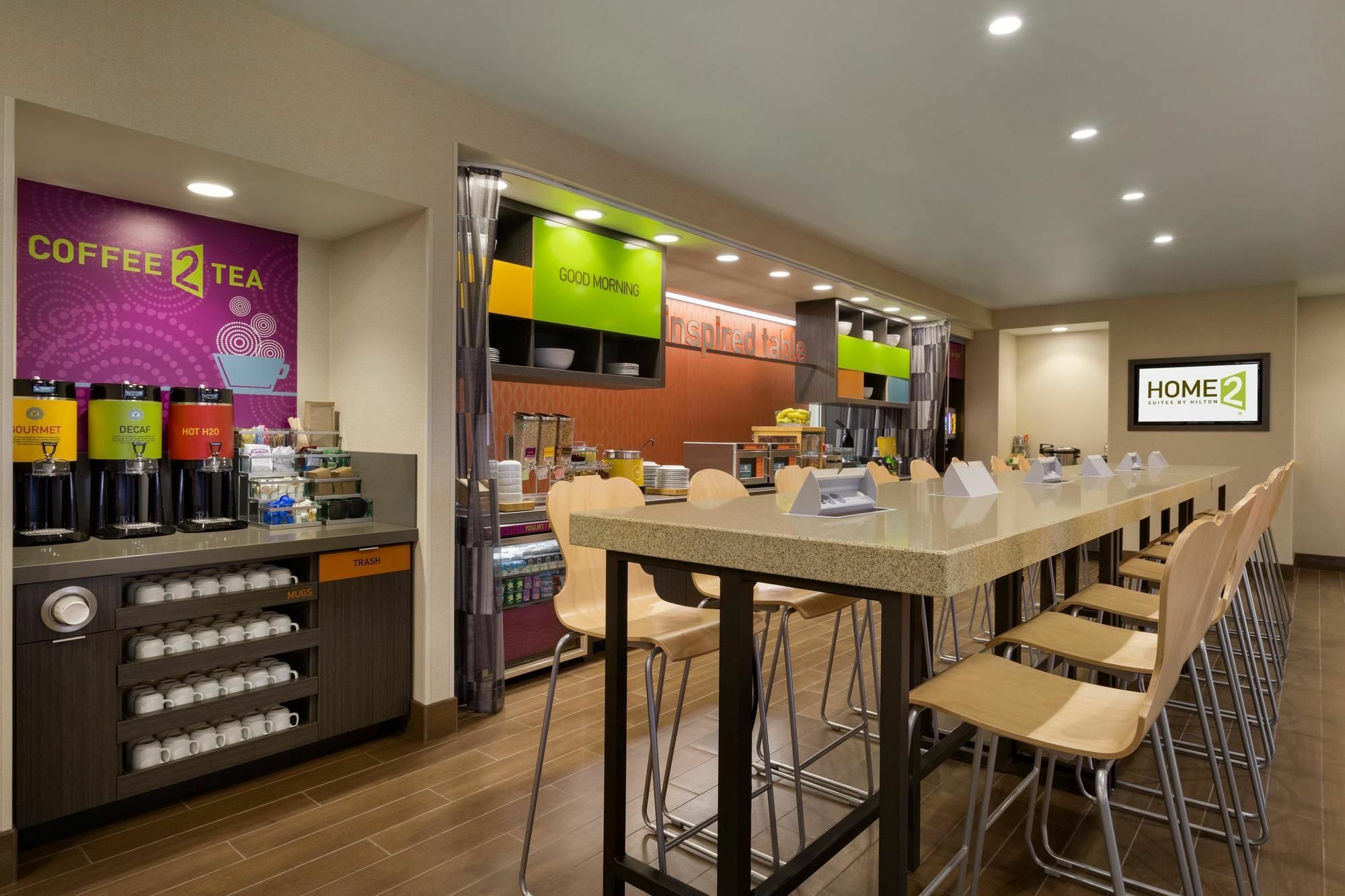 Home2 Suites By Hilton Glendale Westgate Extérieur photo