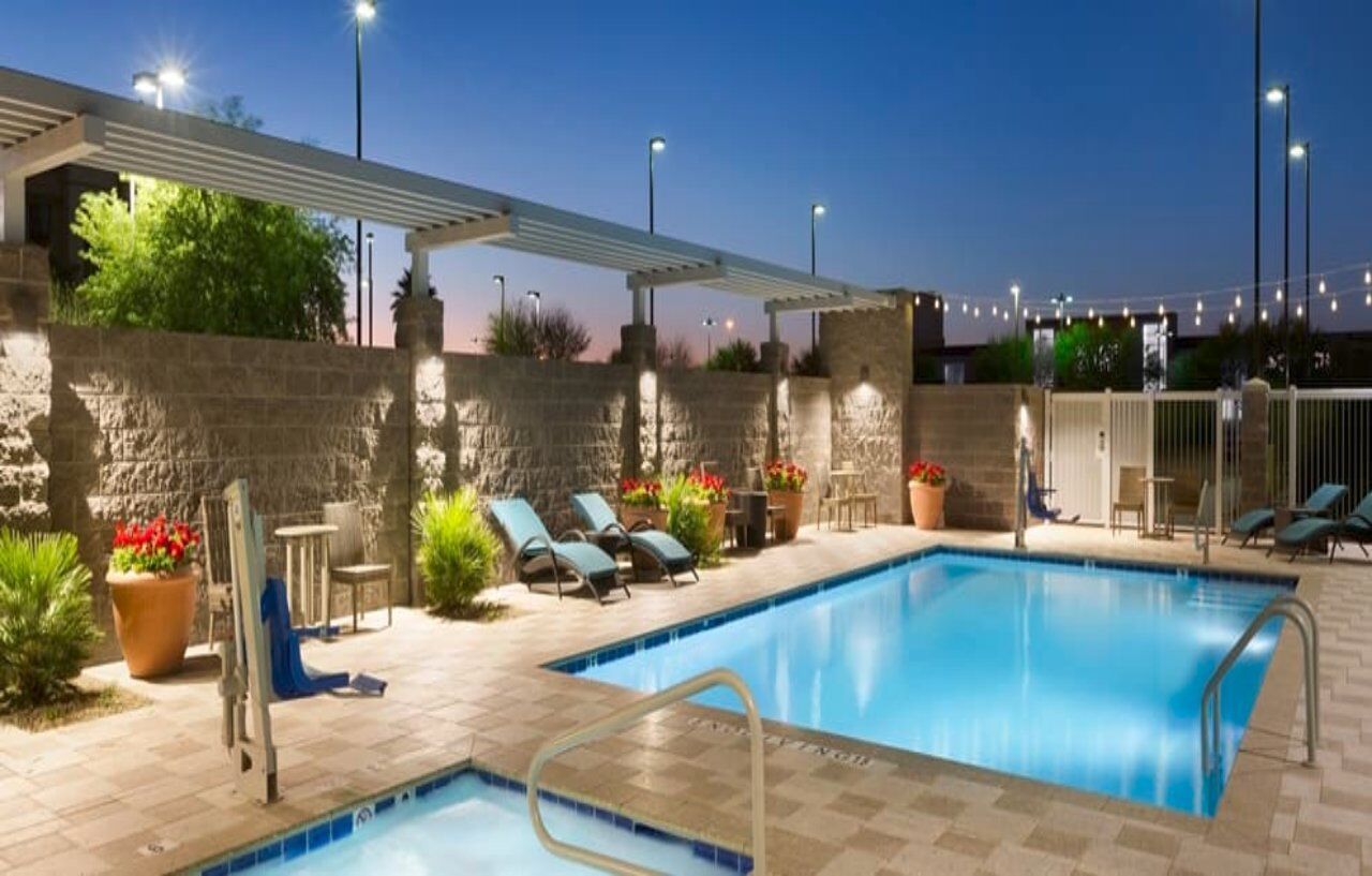 Home2 Suites By Hilton Glendale Westgate Extérieur photo